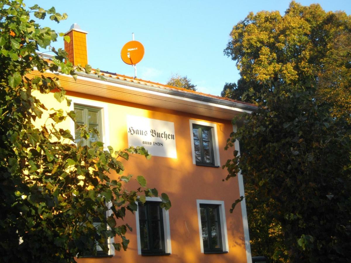 Apartment Waren